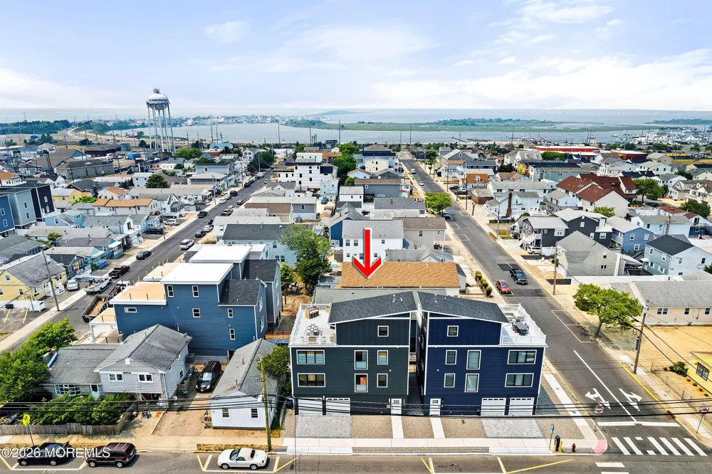 1011 W Central Avenue Seaside Heights, NJ 08751
