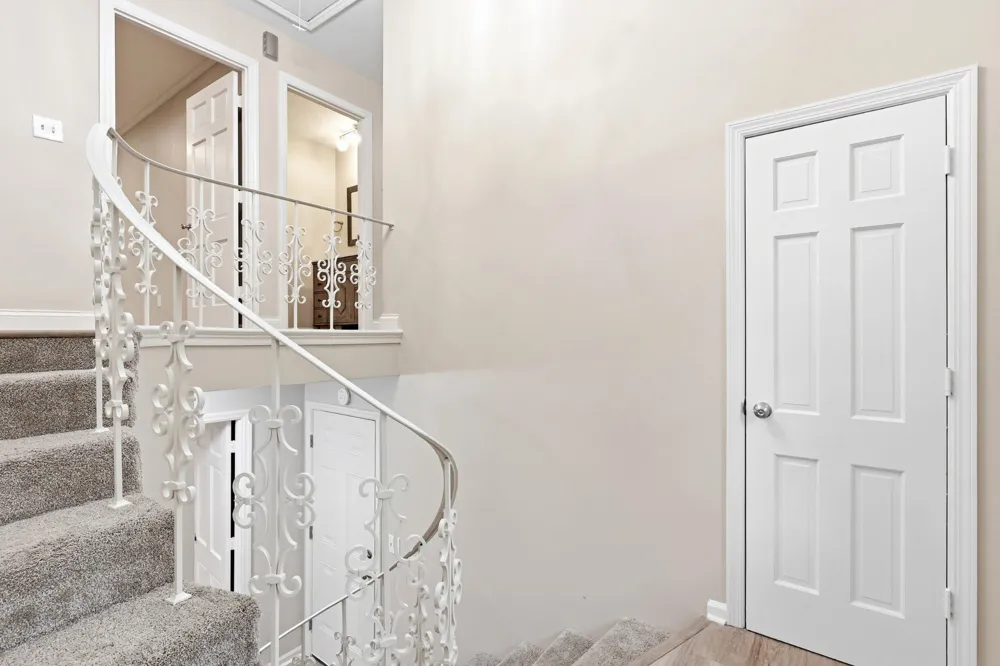 2824 Ridgecrest Drive Chattanooga, TN 37406