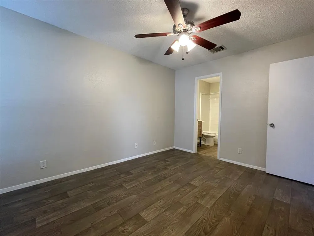 10700 Topperwein Drive #B Austin, TX 78758