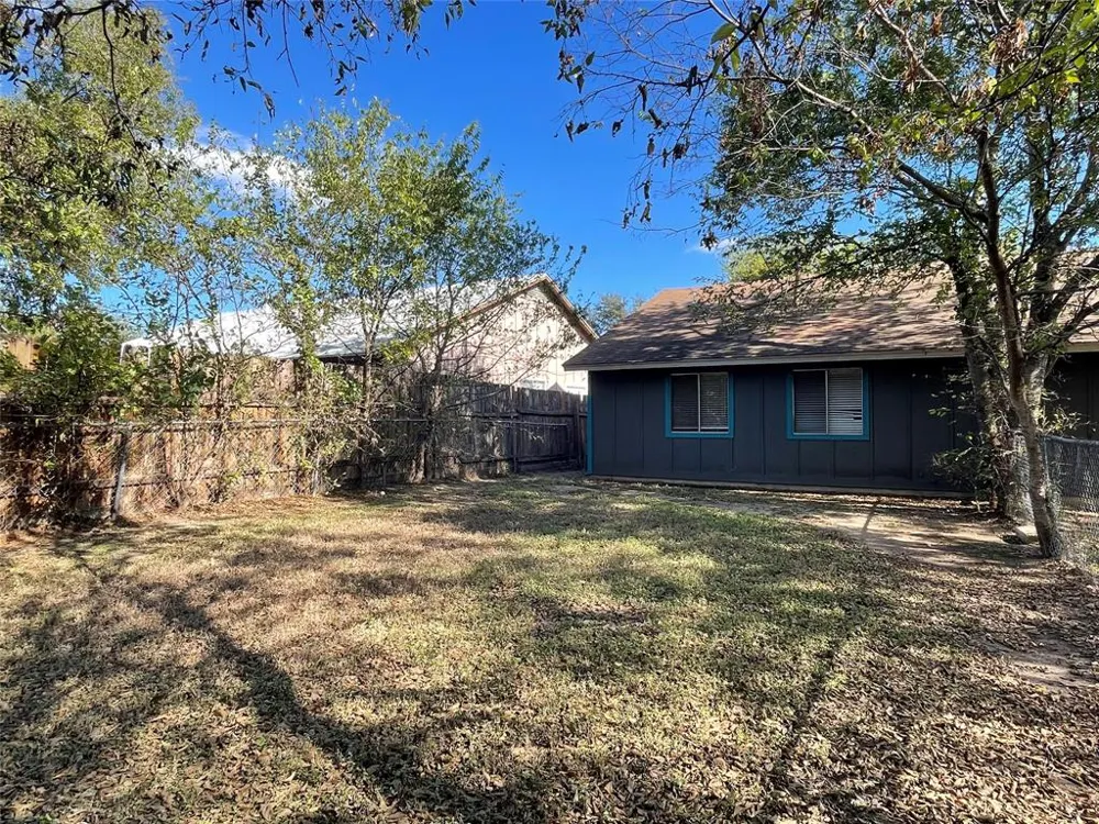 10700 Topperwein Drive #B Austin, TX 78758