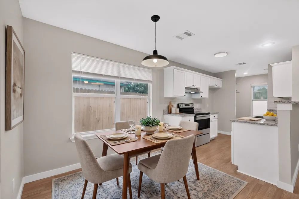 2318 Riddle Road #B Austin, TX 78748