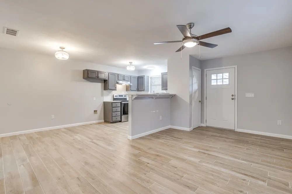 2616 Bomar Avenue #2618 Fort Worth, TX 76103