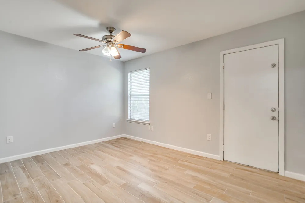 2616 Bomar Avenue #2618 Fort Worth, TX 76103