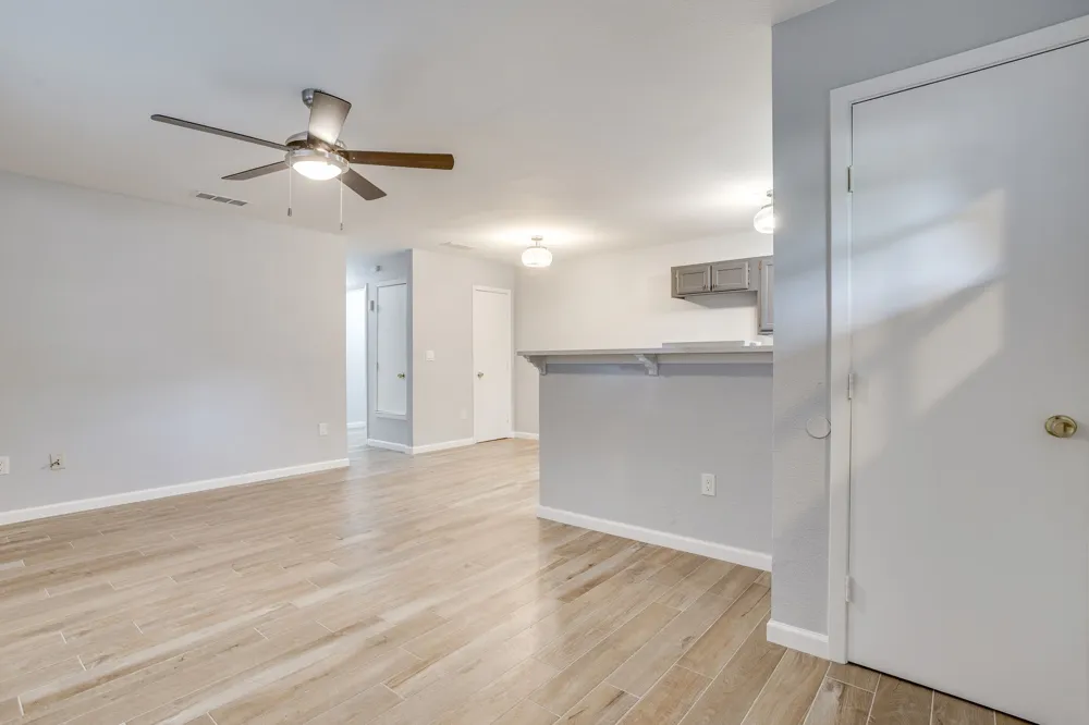 2616 Bomar Avenue #2618 Fort Worth, TX 76103