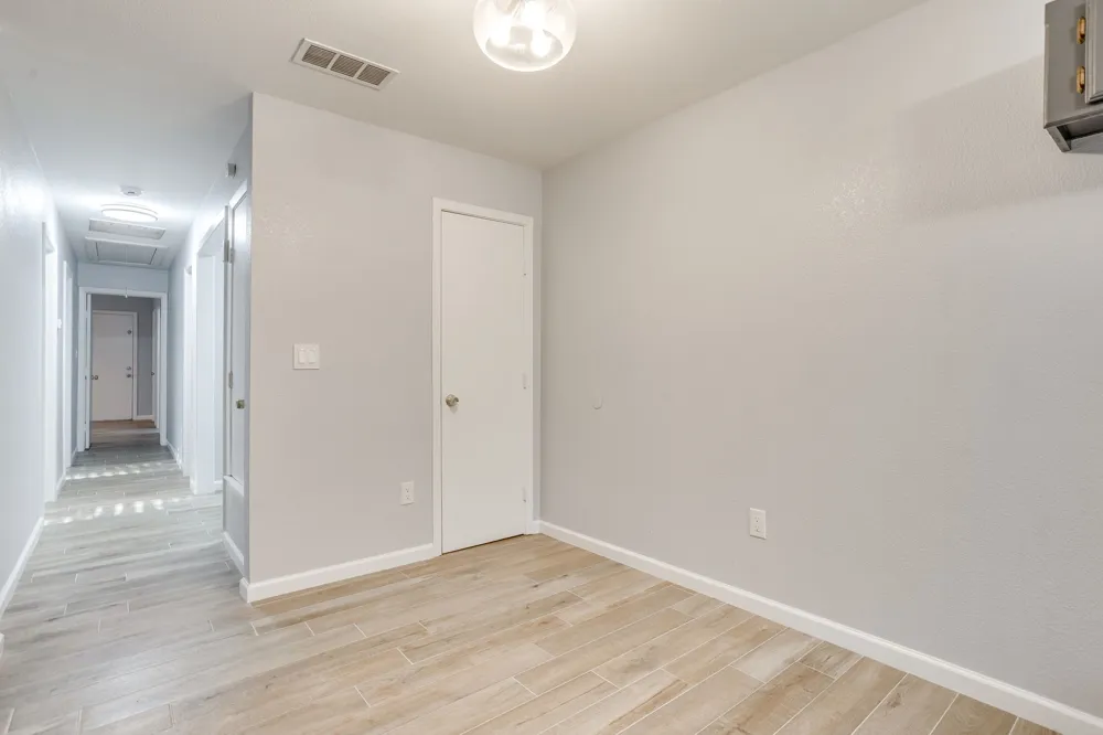 2616 Bomar Avenue #2618 Fort Worth, TX 76103