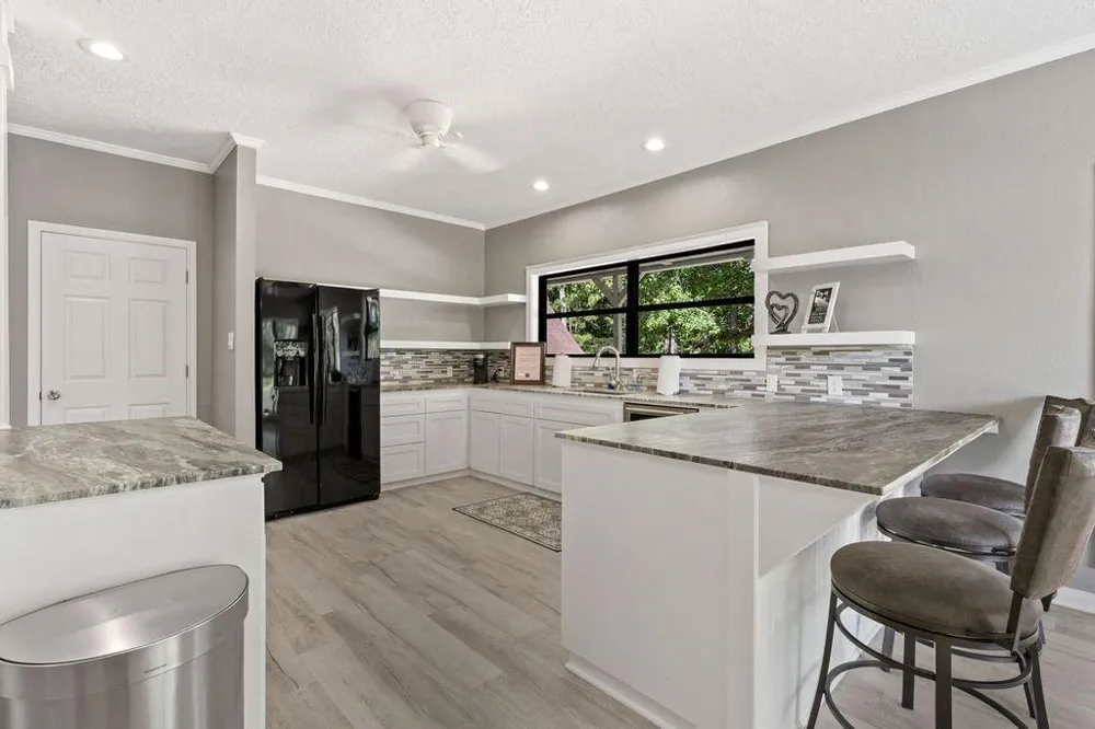 1951 S Pine Lake Road Montgomery, TX 77316