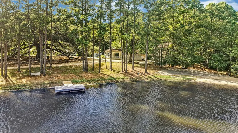 1951 S Pine Lake Road Montgomery, TX 77316