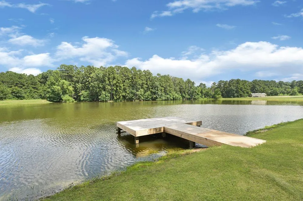1951 S Pine Lake Road Montgomery, TX 77316