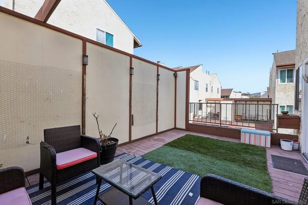 8365 broadway Lemon Grove, CA 91945