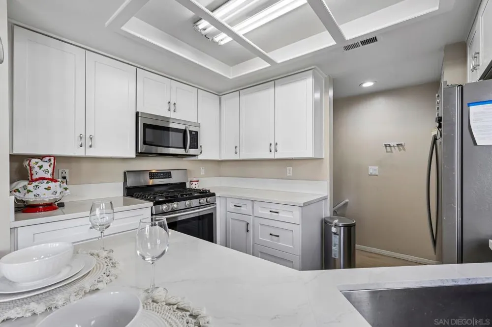 8365 broadway Lemon Grove, CA 91945