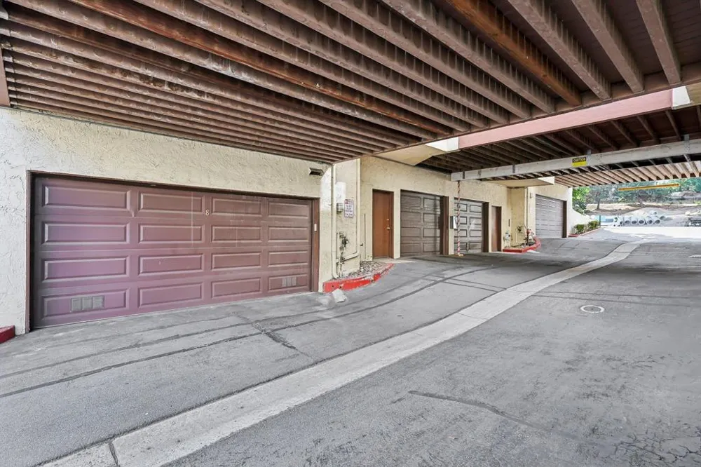 8365 broadway Lemon Grove, CA 91945