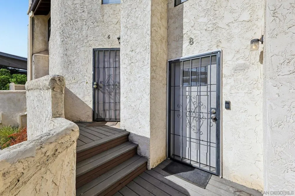 8365 broadway Lemon Grove, CA 91945