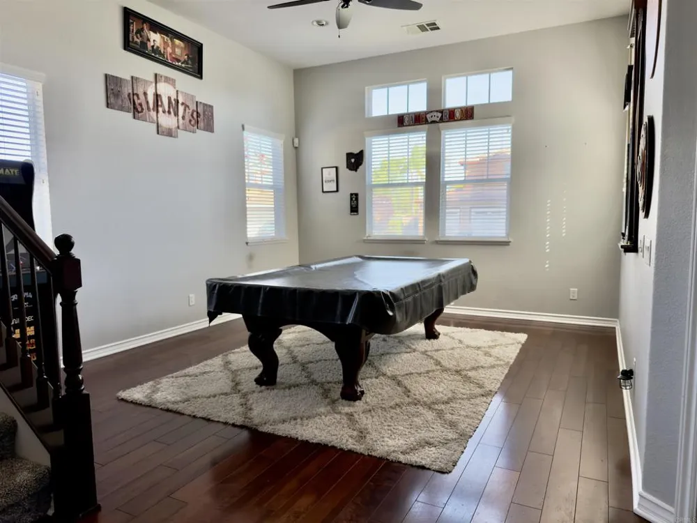 38112 Encanto Rd Murrieta, CA 92563