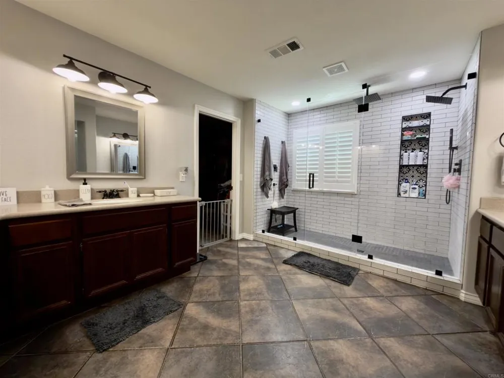 38112 Encanto Rd Murrieta, CA 92563