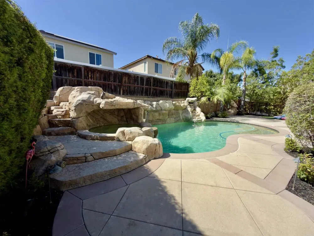 38112 Encanto Rd Murrieta, CA 92563