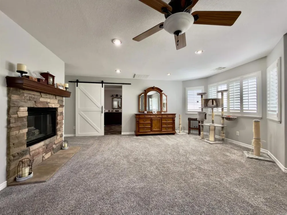 38112 Encanto Rd Murrieta, CA 92563