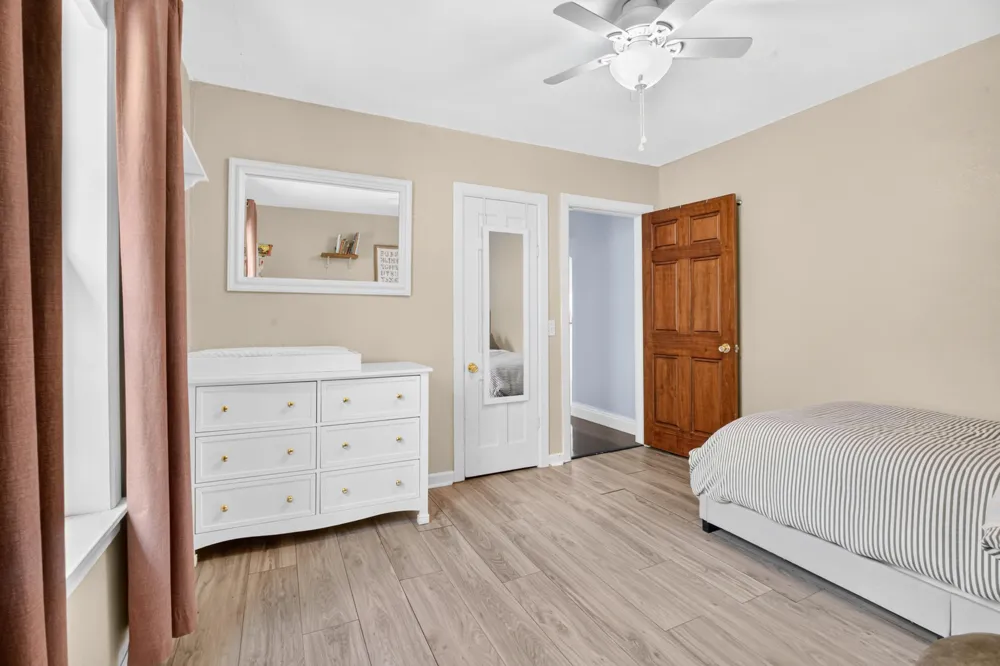 5919 Mount Vernon Avenue Portage, MI 49024