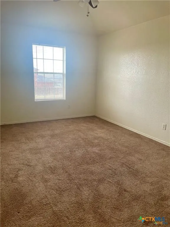 3802 Gus Dr. Killeen, TX 76549