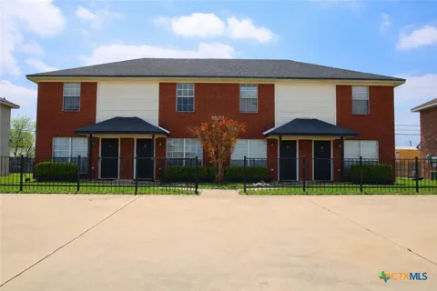 3802 Gus Dr.