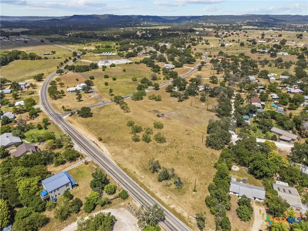 68 Orchard Park Boulevard Medina, TX 78005