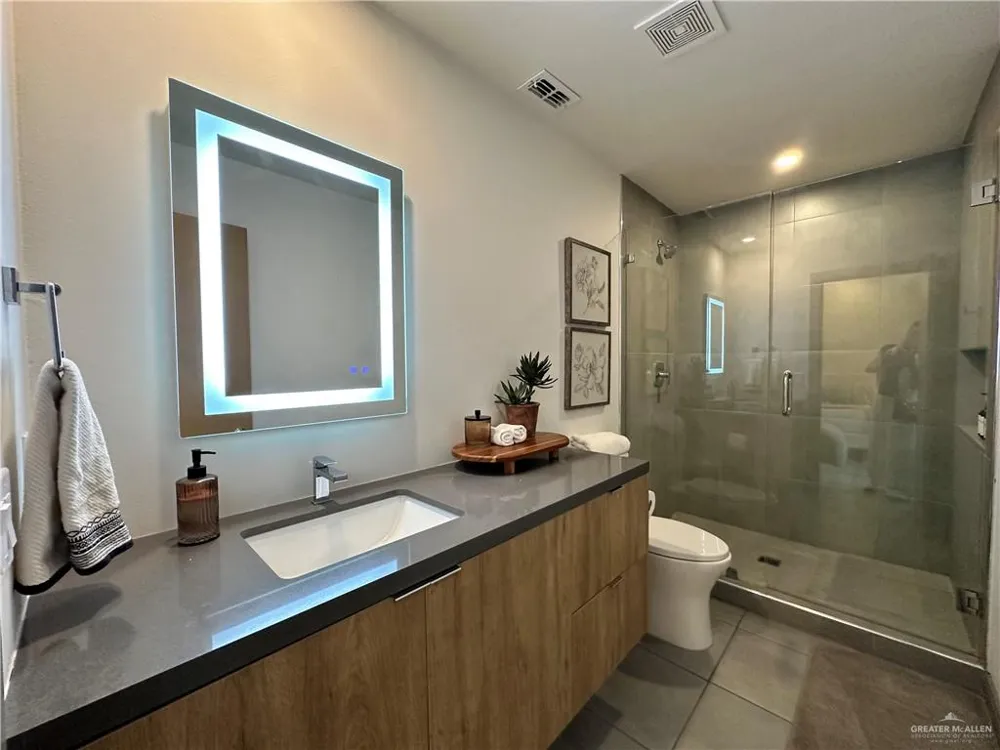 1308 E Iris Avenue #3 McAllen, TX 78501