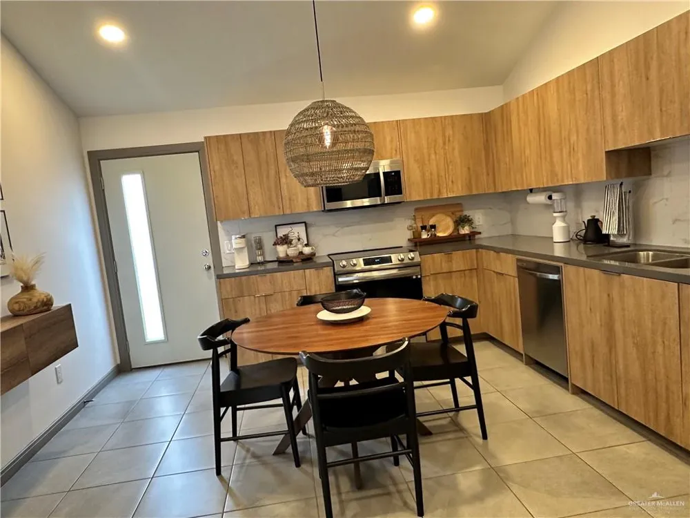 1308 E Iris Avenue #3 McAllen, TX 78501