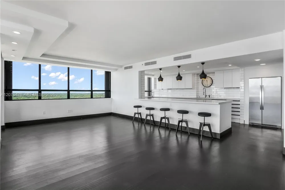 11113 Biscayne Blvd #1951 Miami, FL 33181