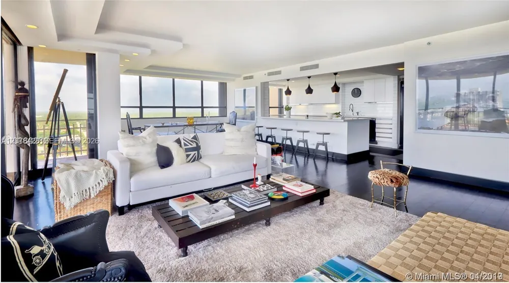 11113 Biscayne Blvd #1951 Miami, FL 33181