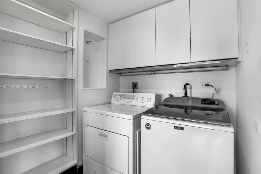 11113 Biscayne Blvd #1951 Miami, FL 33181