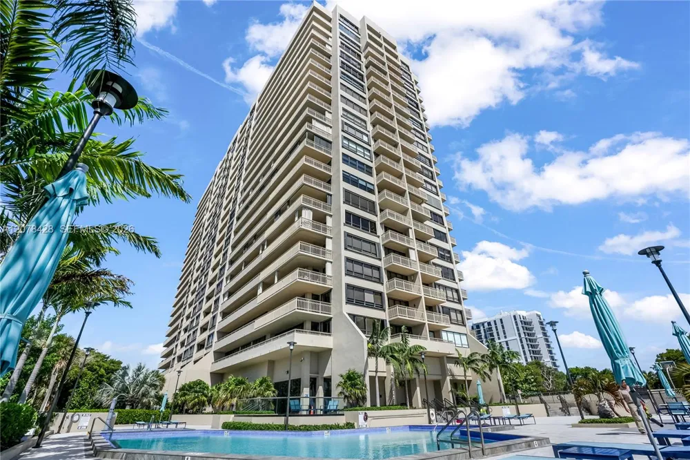 11113 Biscayne Blvd #1951 Miami, FL 33181