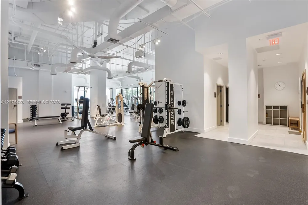 11113 Biscayne Blvd #1951 Miami, FL 33181