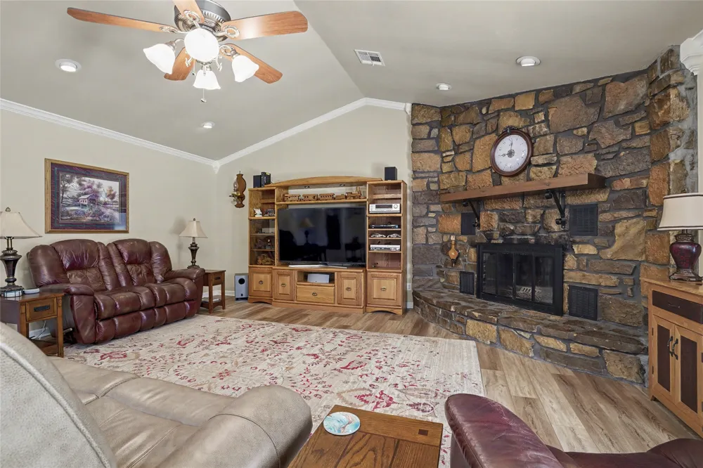 14256 E Dogwood Lane Claremore, OK 74019
