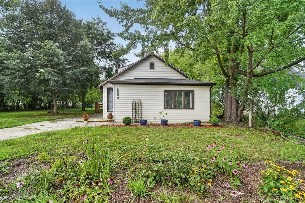 6089 Hardy Avenue Meridian Charter Township, MI 48823