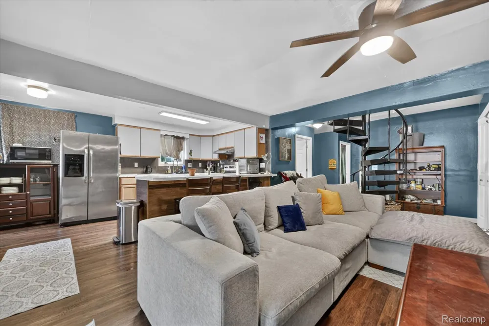 6089 Hardy Avenue Meridian Charter Township, MI 48823