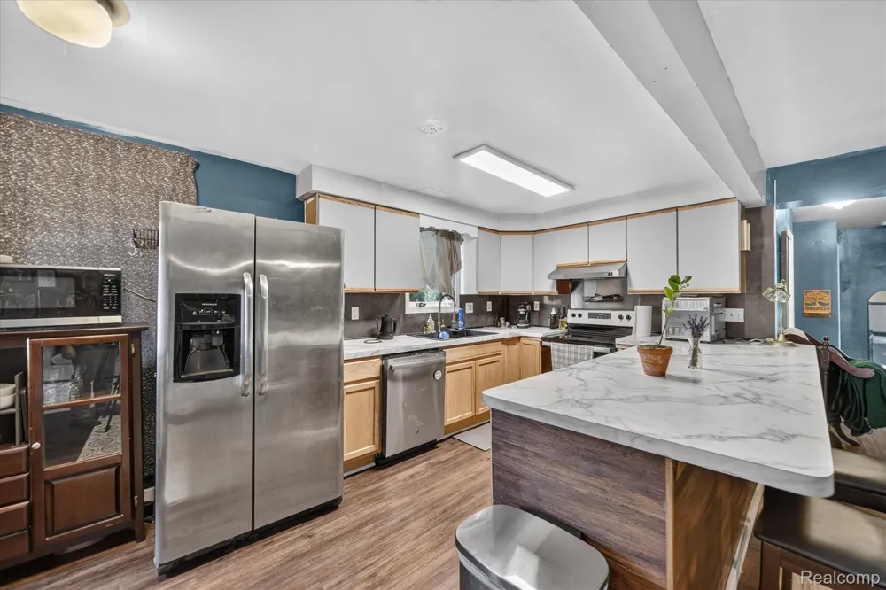 6089 Hardy Avenue Meridian Charter Township, MI 48823