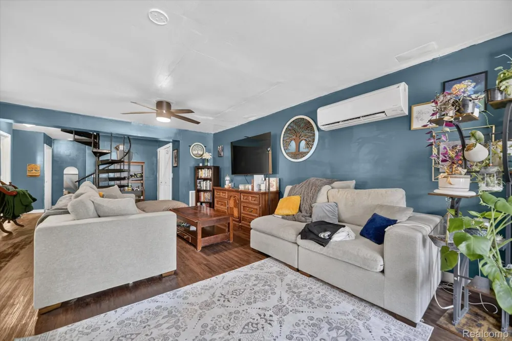 6089 Hardy Avenue Meridian Charter Township, MI 48823