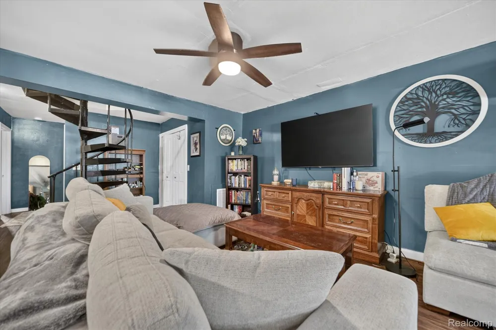 6089 Hardy Avenue Meridian Charter Township, MI 48823