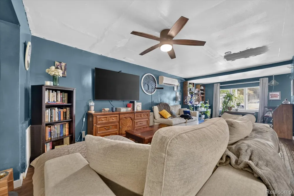 6089 Hardy Avenue Meridian Charter Township, MI 48823