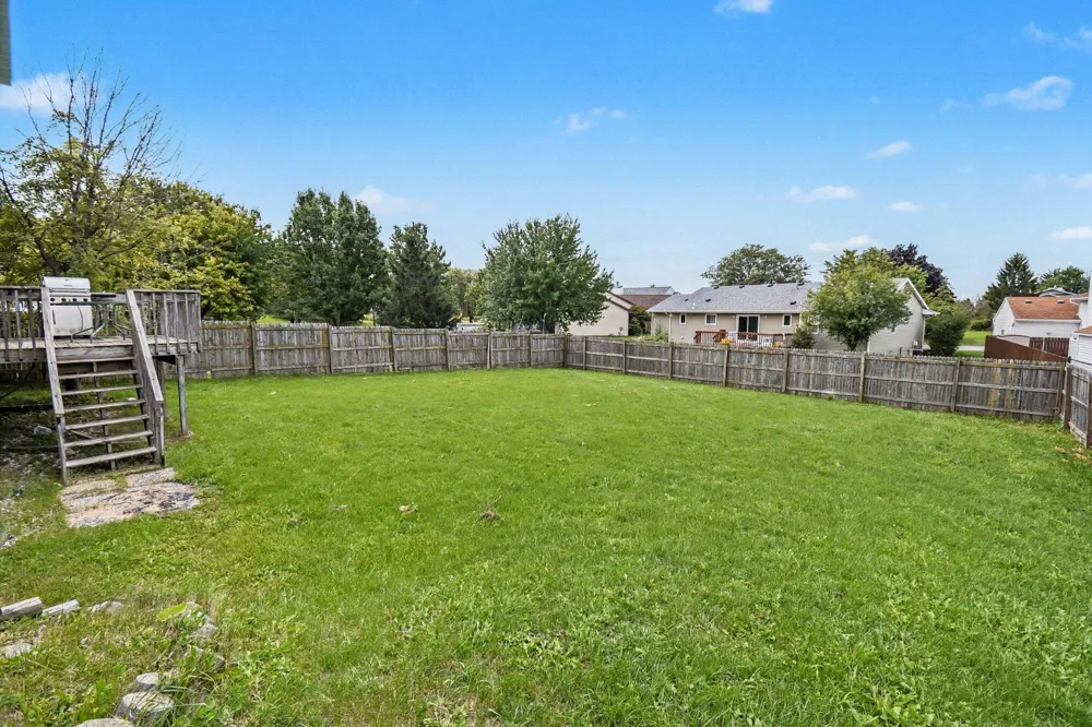 4911 Weatherstone Lane SE Kentwood City, MI 49508
