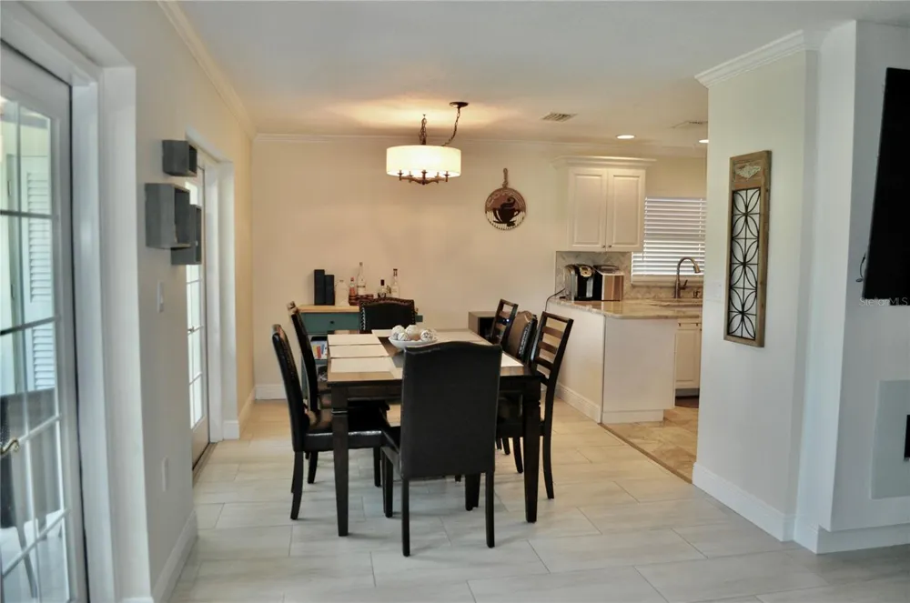 150 POOLE PLACE Oldsmar, FL 34677