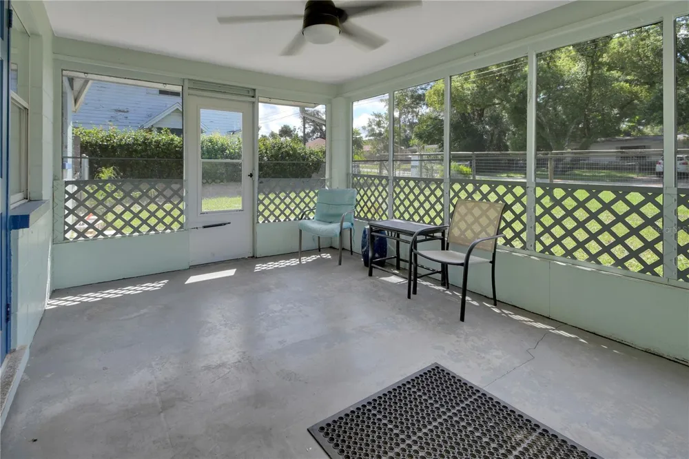 869 PRATT STREET Deland, FL 32720