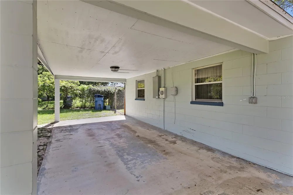 869 PRATT STREET Deland, FL 32720