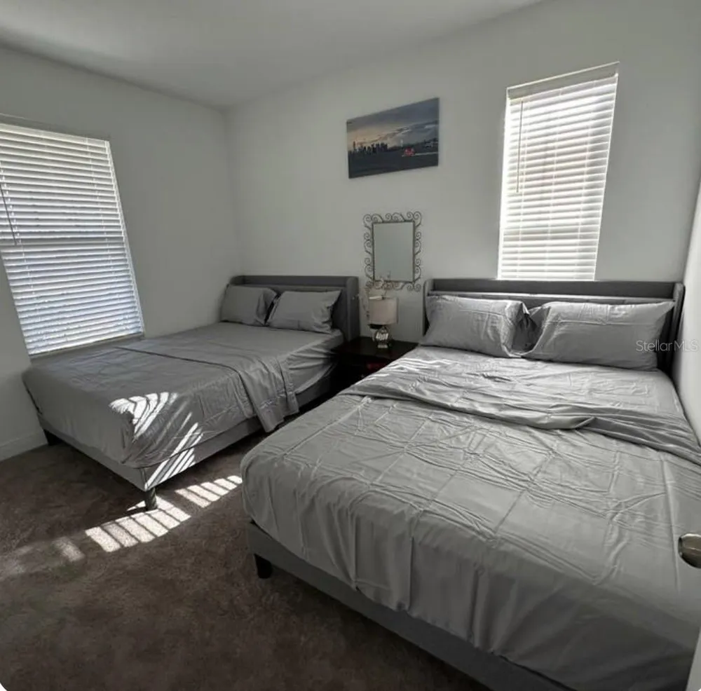 2828 22ND STREET St Petersburg, FL 33713