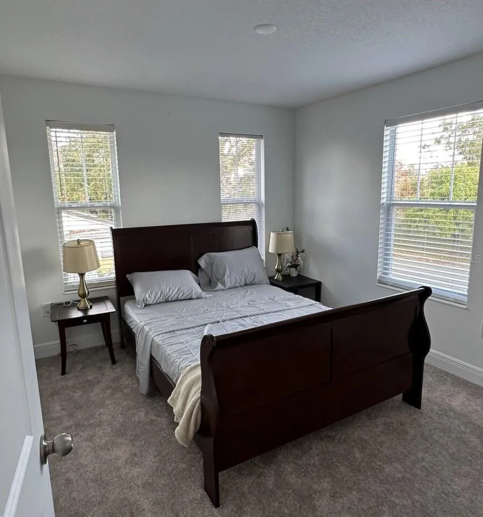 2828 22ND STREET St Petersburg, FL 33713