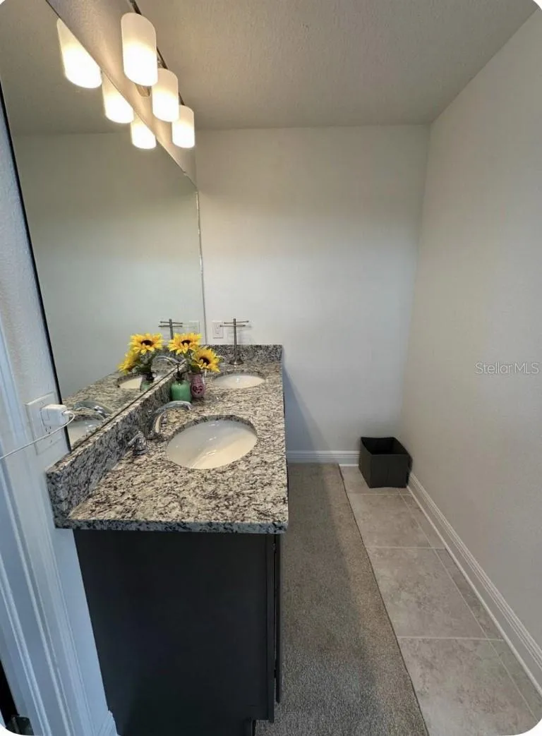 2828 22ND STREET St Petersburg, FL 33713