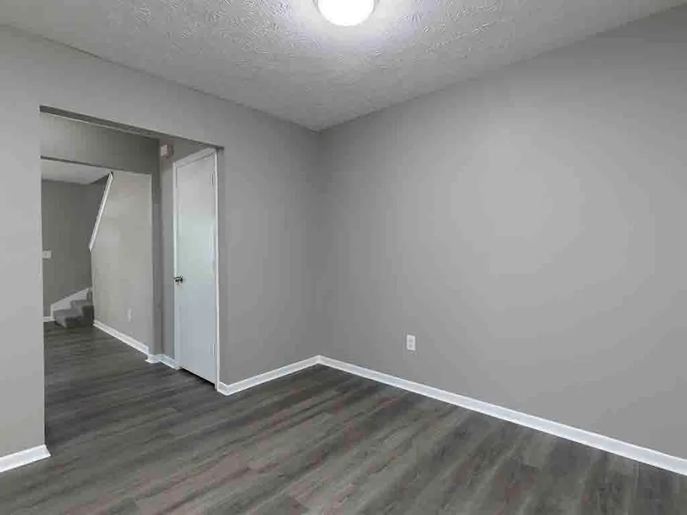 4040 Laurie Jo Drive Marietta, GA 30008