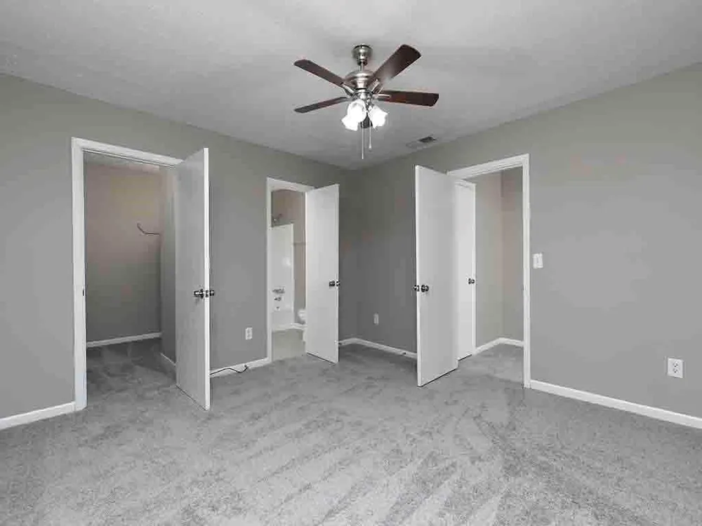 4040 Laurie Jo Drive Marietta, GA 30008