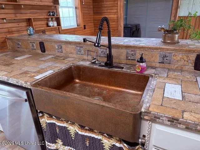 1680 Union Ridge Road Noxapater, MS 39346