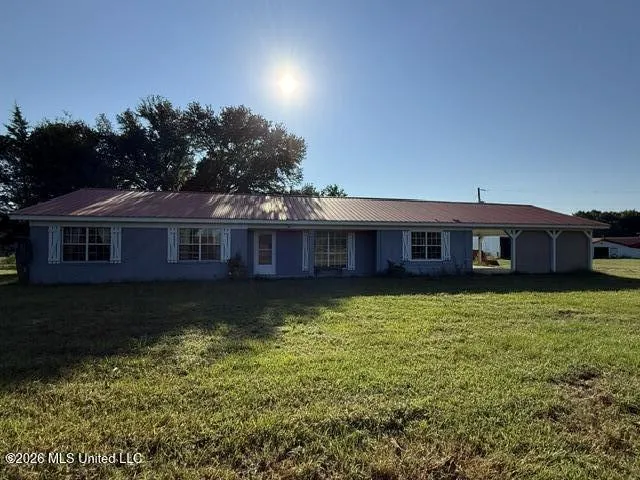 1680 Union Ridge Road Noxapater, MS 39346