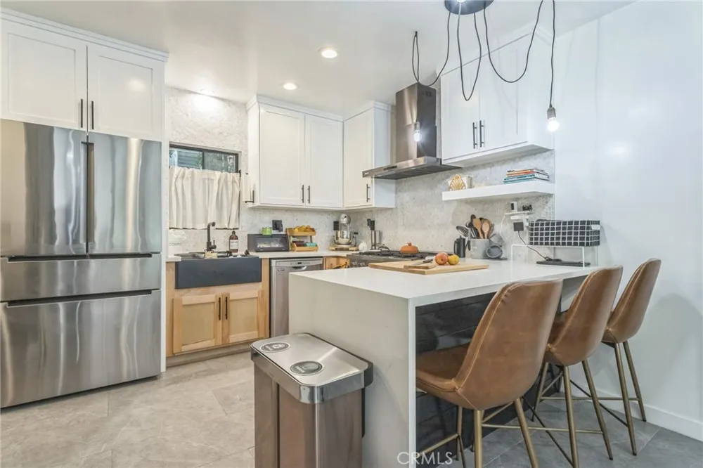4260 Cedros #D Los Angeles, CA 91403